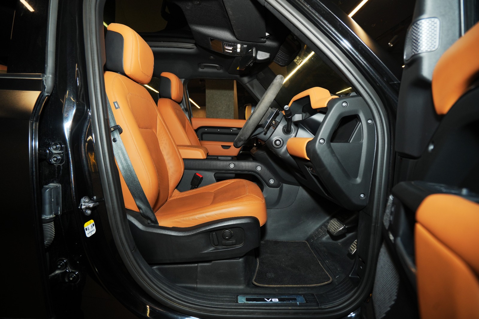 Land Rover Defender 5.0 V8